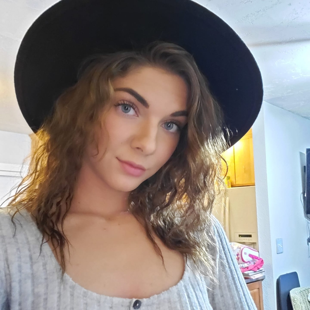 Meet your Posher, Sierra